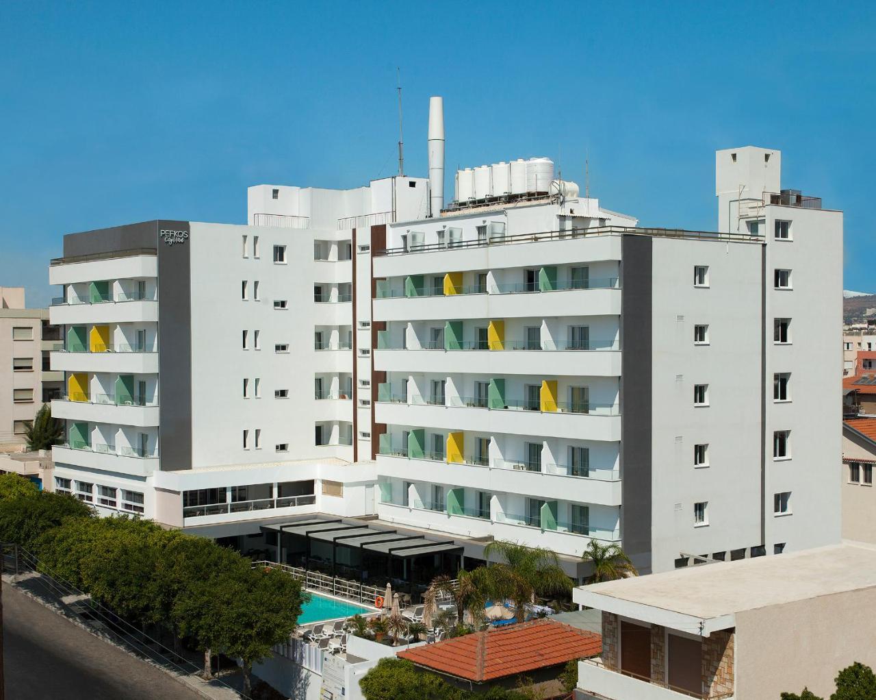 Hotel Pefkos 3*